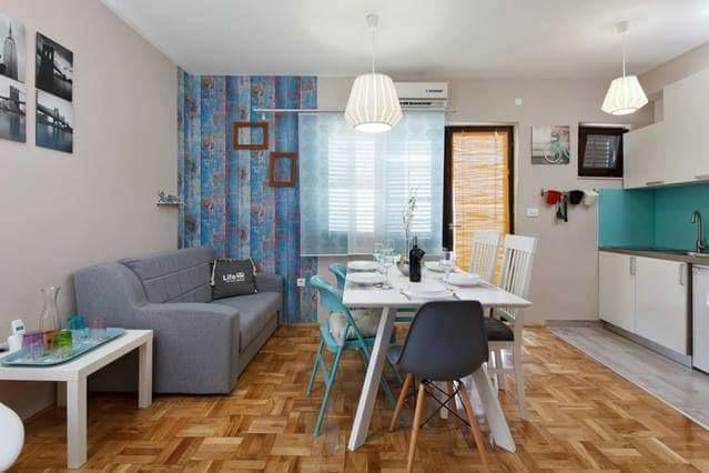 Apartments Romantica Jesenice  Exterior foto